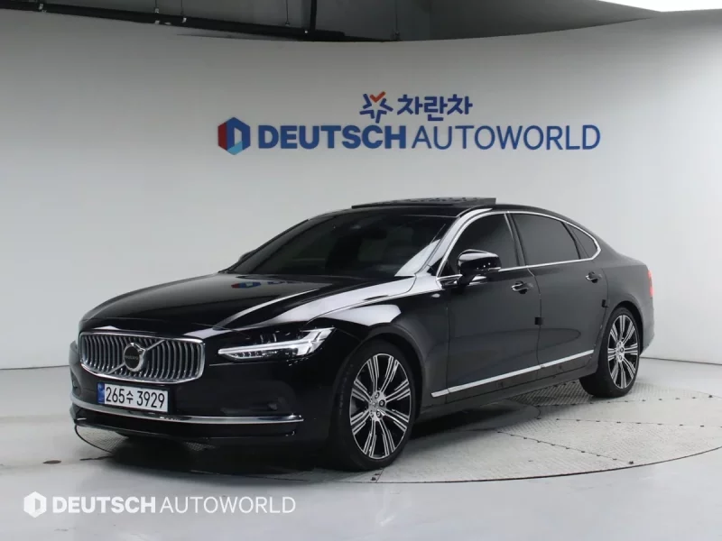 Volvo S90