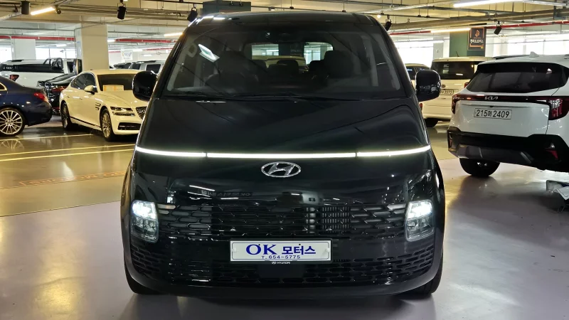 Hyundai Staria