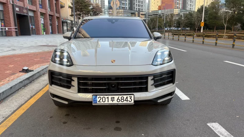 Porsche CAYENNE