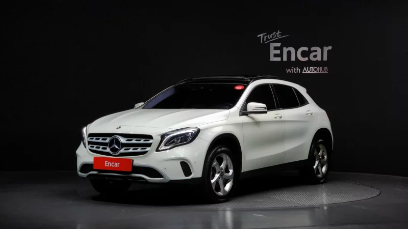 Mercedes-Benz GLA-Class