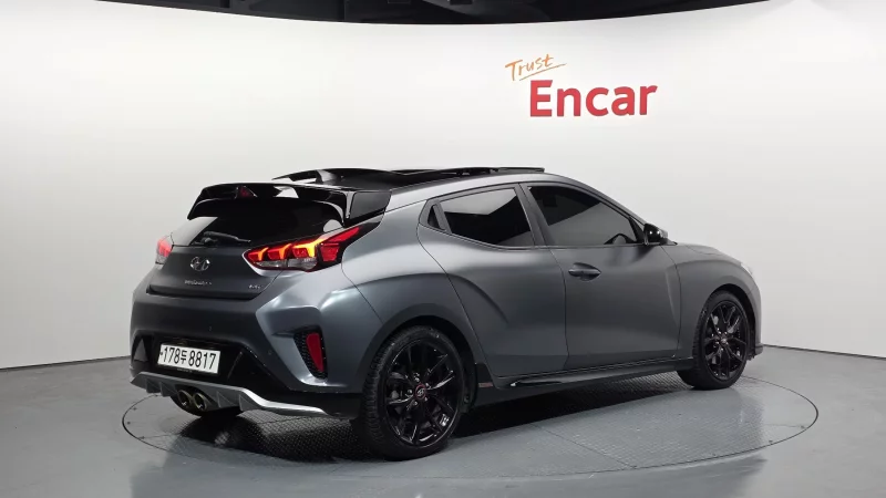 Hyundai Veloster