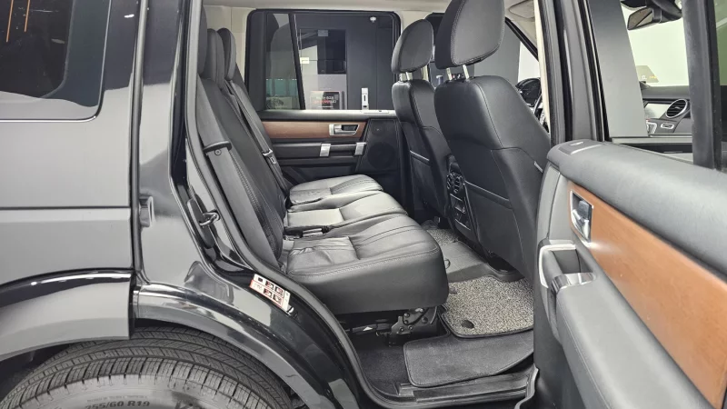 Land Rover DISCOVERY