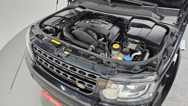 Land Rover DISCOVERY