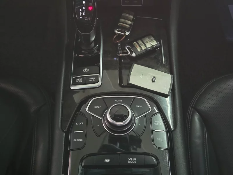 Kia K9