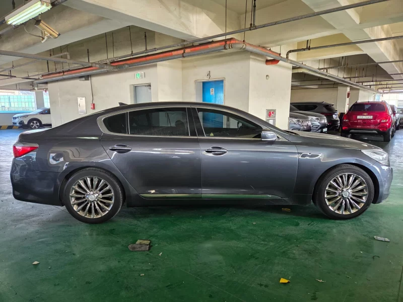 Kia K9