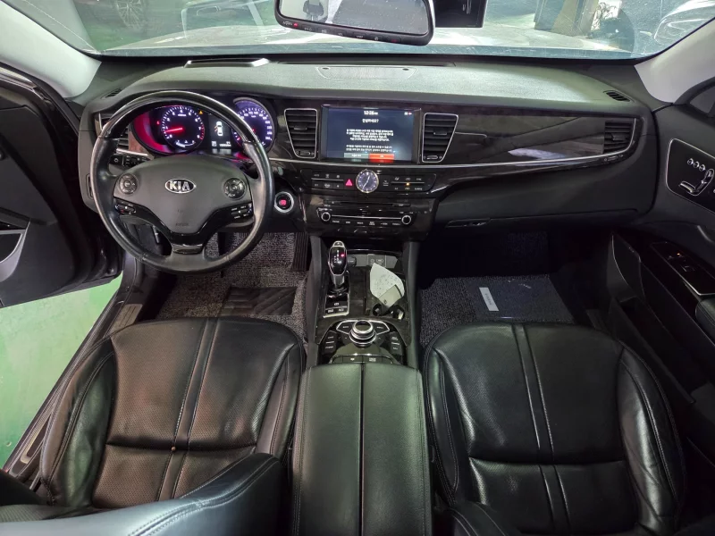 Kia K9