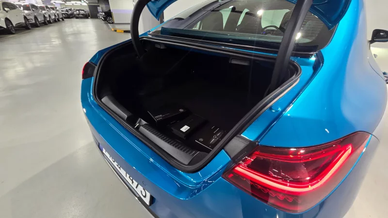 Mercedes-Benz CLA-Class