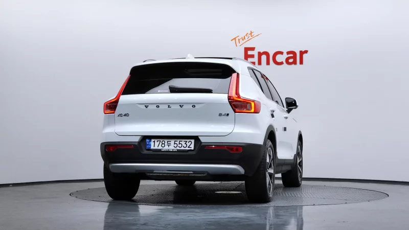 Volvo XC40