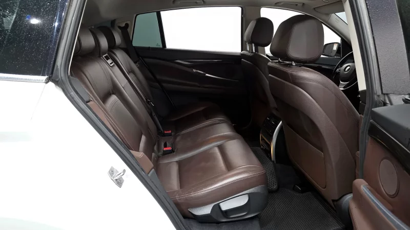 BMW 5-Series Gran Turismo