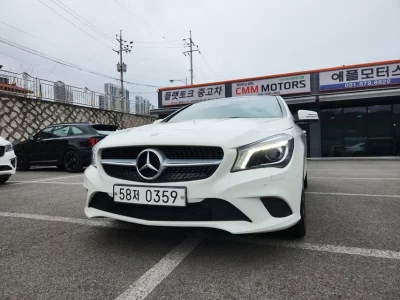 Mercedes-Benz CLA-Class