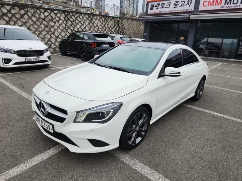 Mercedes-Benz CLA-Class