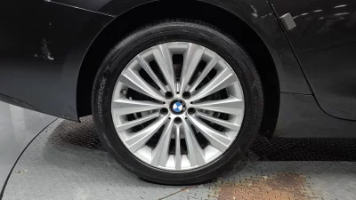 BMW 5-Series Gran Turismo