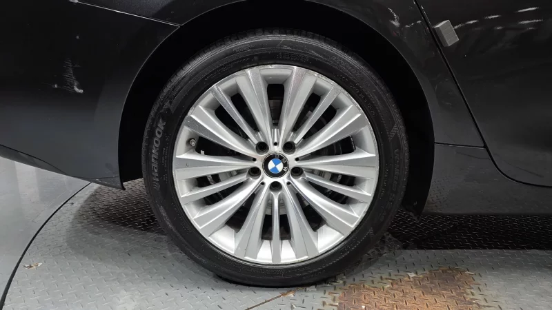 BMW 5-Series Gran Turismo