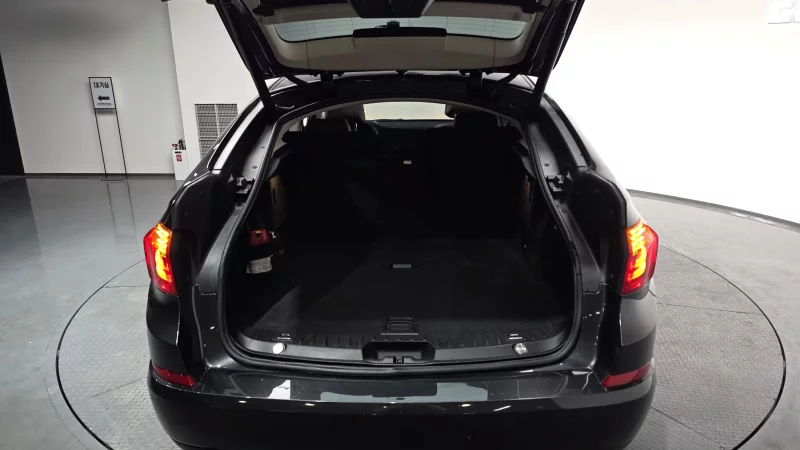 BMW 5-Series Gran Turismo