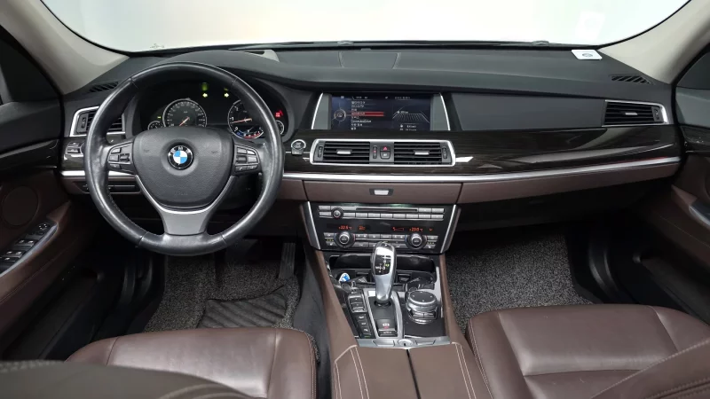BMW 5-Series Gran Turismo