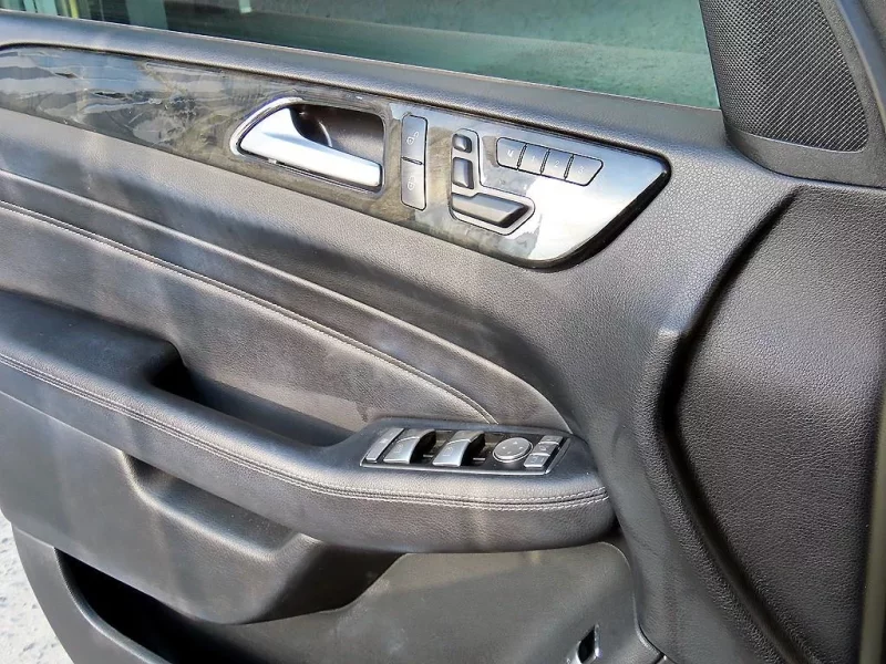 Mercedes-Benz M-class