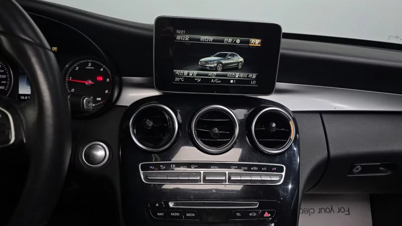 Mercedes-Benz C-Class