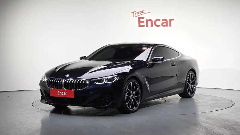 BMW 8-Series