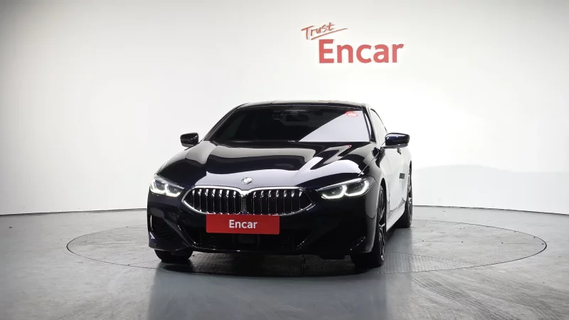 BMW 8-Series