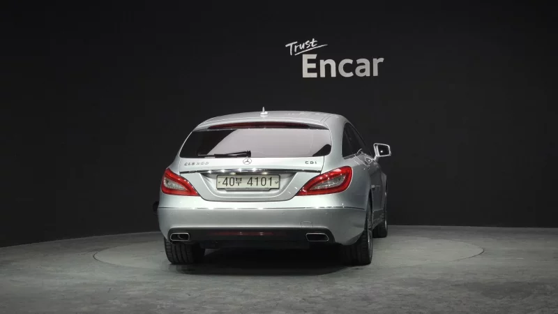 Mercedes-Benz CLS-Class
