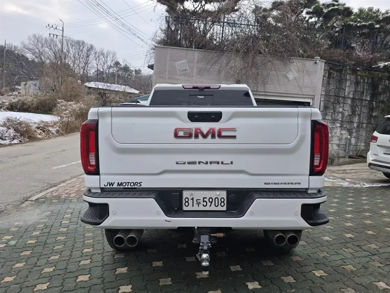GMC SIERRA