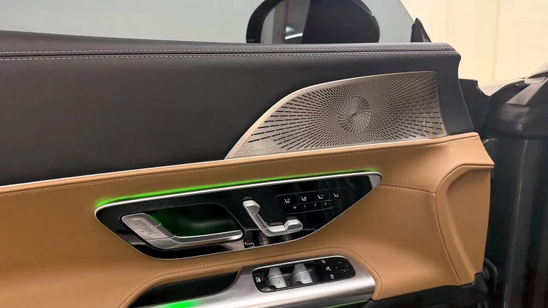 Mercedes-Benz SL-Class