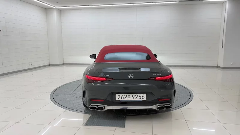 Mercedes-Benz SL-Class