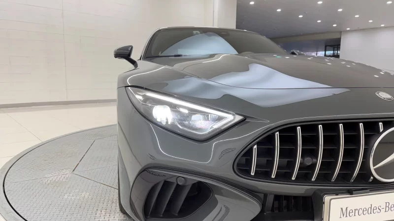 Mercedes-Benz SL-Class