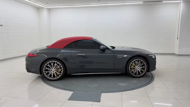 Mercedes-Benz SL-Class