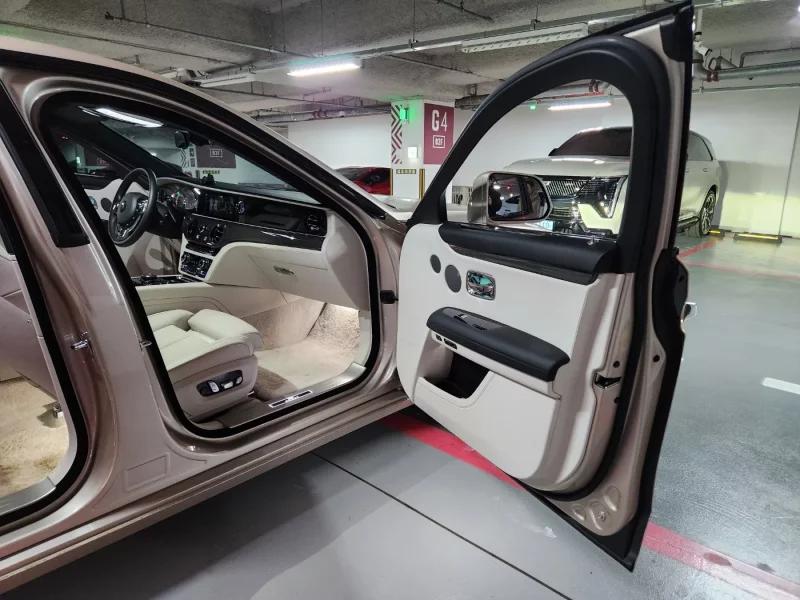 Rolls-Royce GHOST