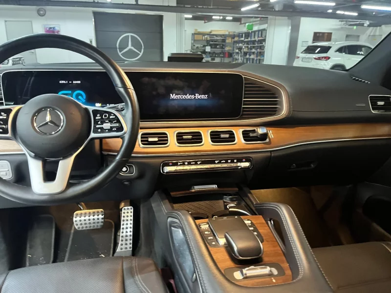 Mercedes-Benz GLE-Class