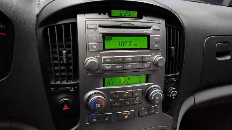 Hyundai Grand Starex