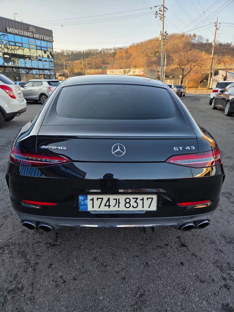 Mercedes-Benz AMG GT