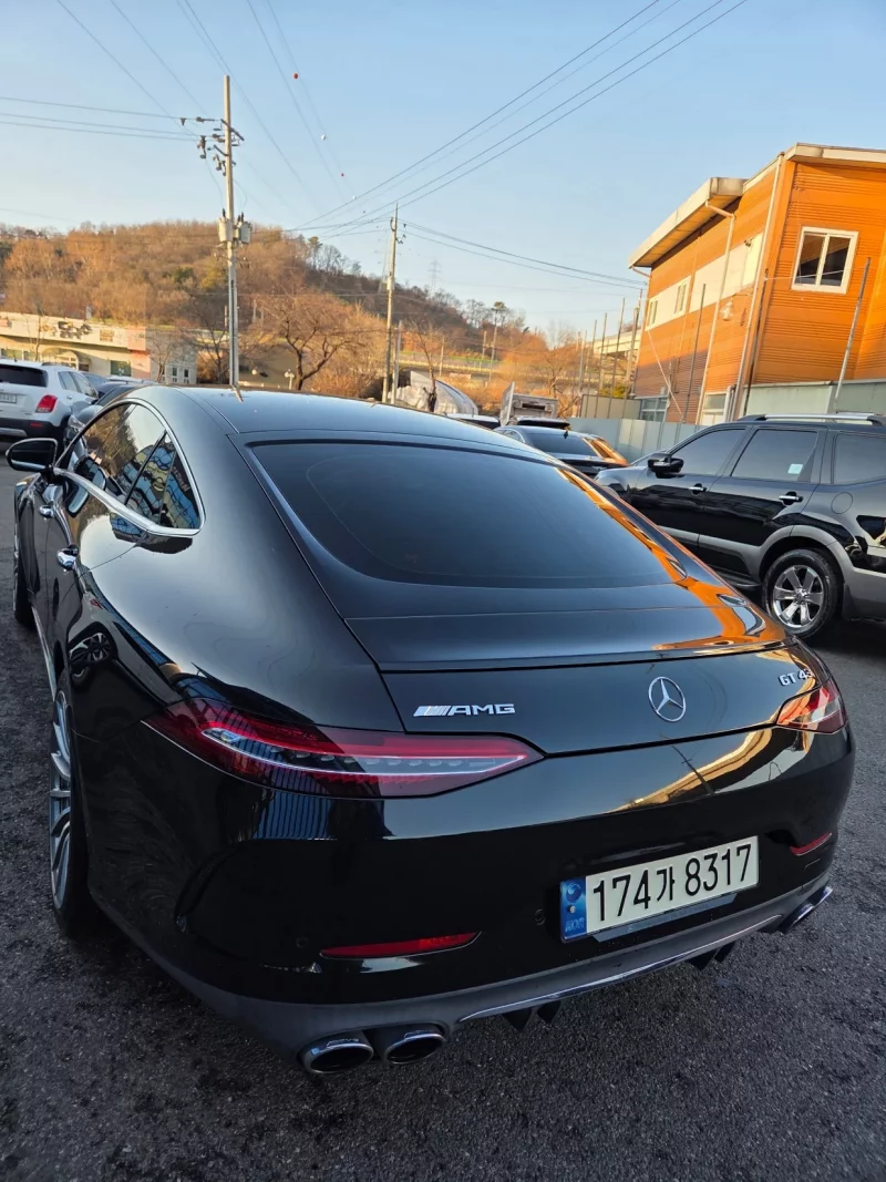 Mercedes-Benz AMG GT