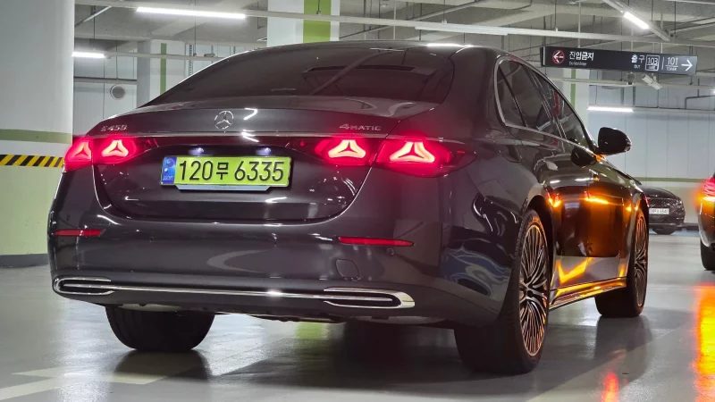 Mercedes-Benz E-Class