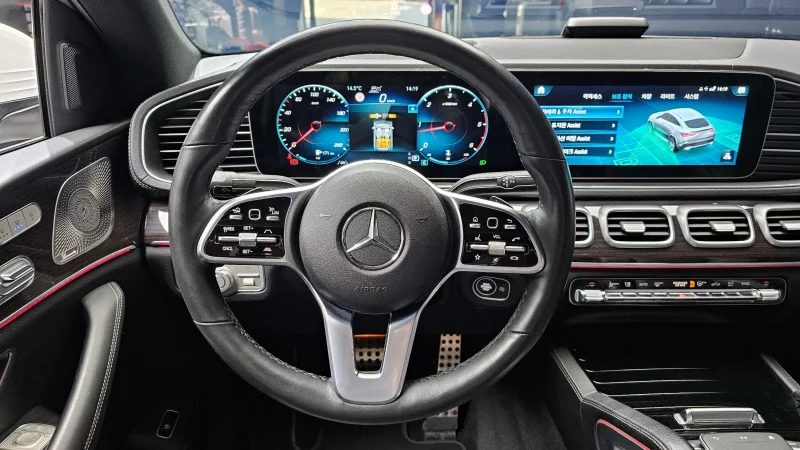 Mercedes-Benz GLE-Class