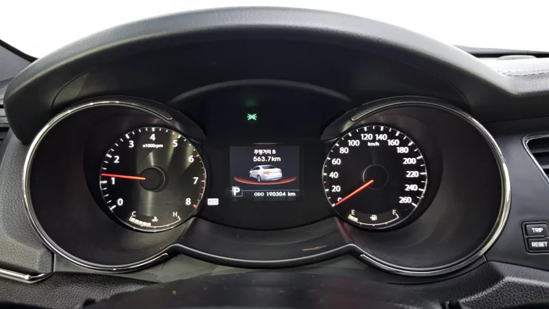 Kia K7