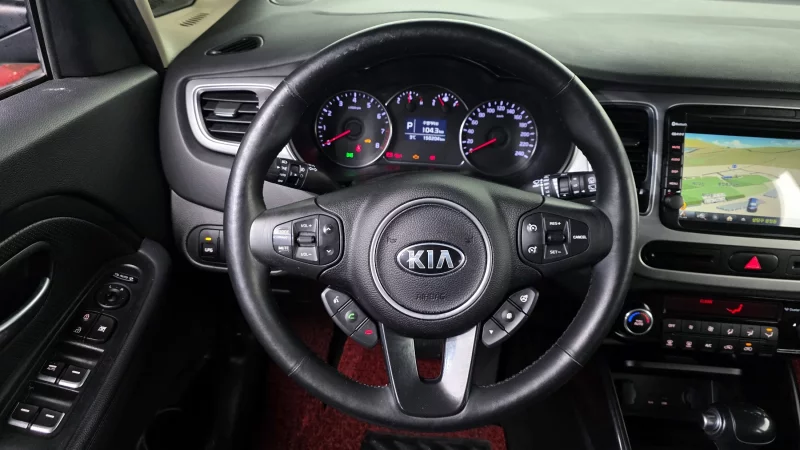 Kia Carens