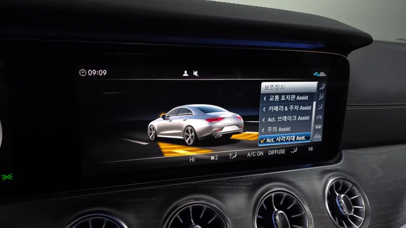 Mercedes-Benz CLS-Class