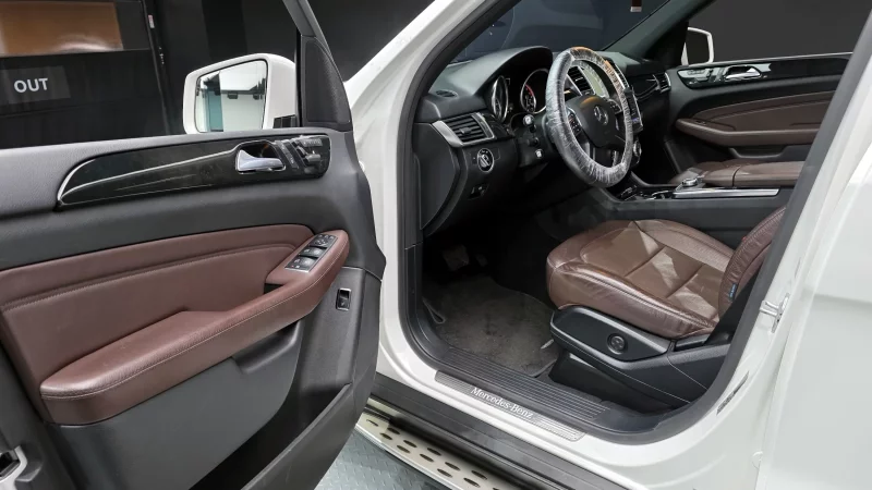 Mercedes-Benz M-class