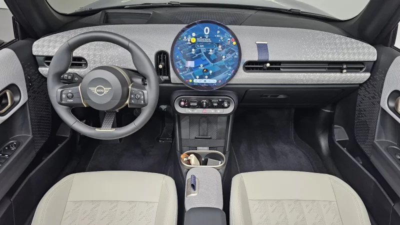 MINI Cooper Convertible