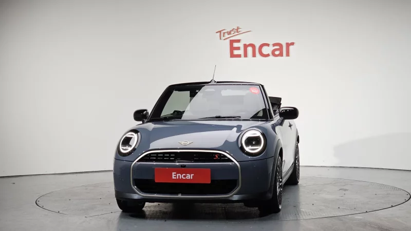 MINI Cooper Convertible