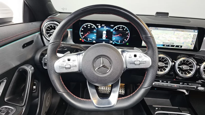 Mercedes-Benz CLA-Class