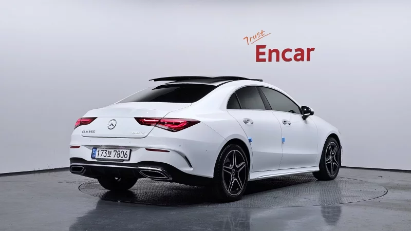 Mercedes-Benz CLA-Class