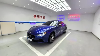 Maserati GHIBLI