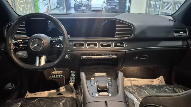 Mercedes-Benz GLE-Class