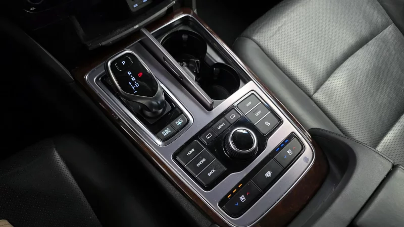 Hyundai Equus