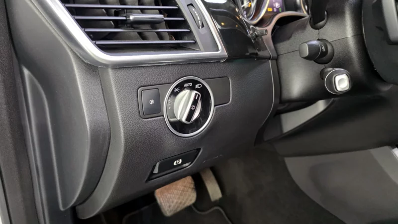 Mercedes-Benz M-class