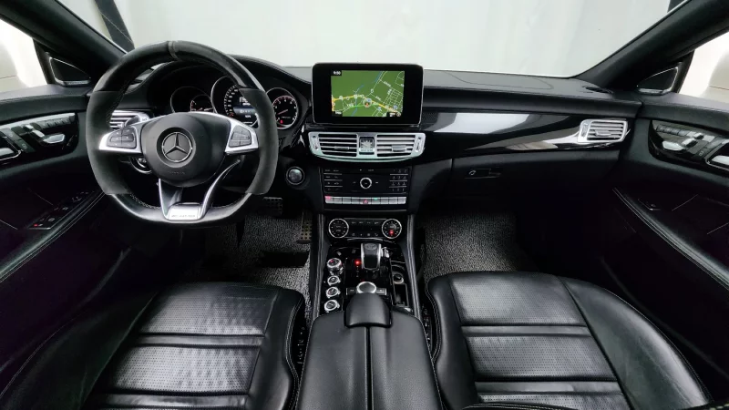 Mercedes-Benz CLS-Class