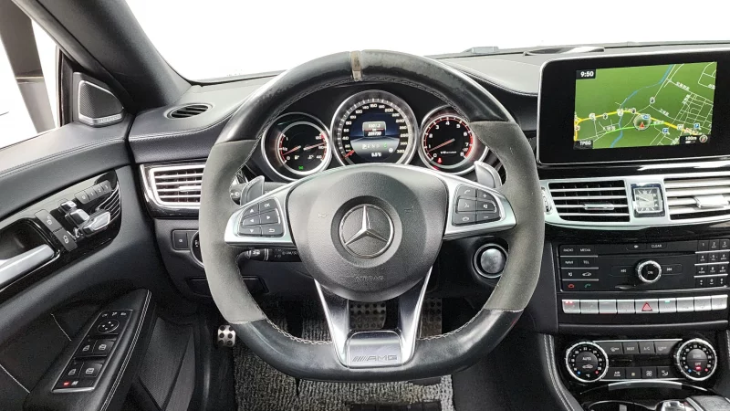 Mercedes-Benz CLS-Class